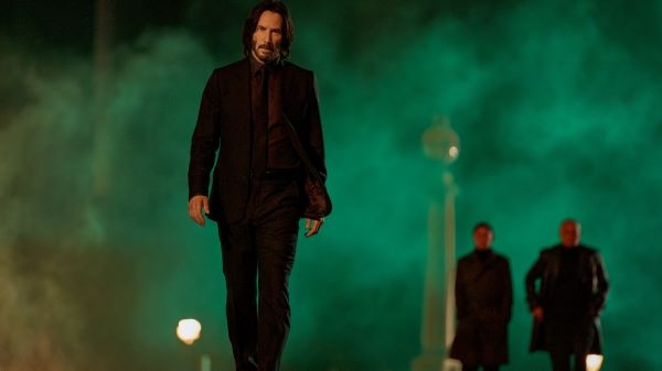 John Wick: Chapter 4' Review: Keanu Reeves in a Pure Action Spectacle – The  Hollywood Reporter