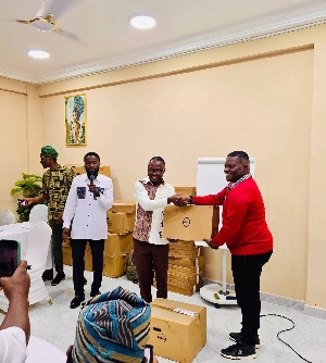 NDC bureau chiefs receiving the equipment