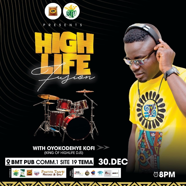 Oyokodehye Kofi King of Highlife DJs performs at Highlife Fusion