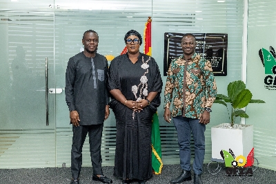 Dr Mary Awusi and team from Data Protection Commission