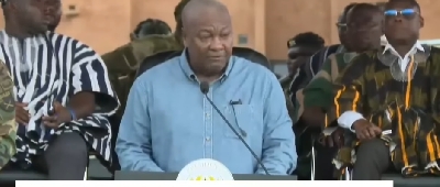 Mahma addressing the people of Savannah Region