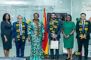 Dr Mary Awusi in a pose with members of the delegation