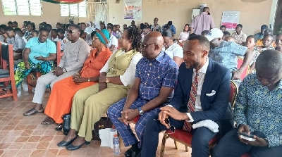 Jerry Ahmed Shiab and participants at the event